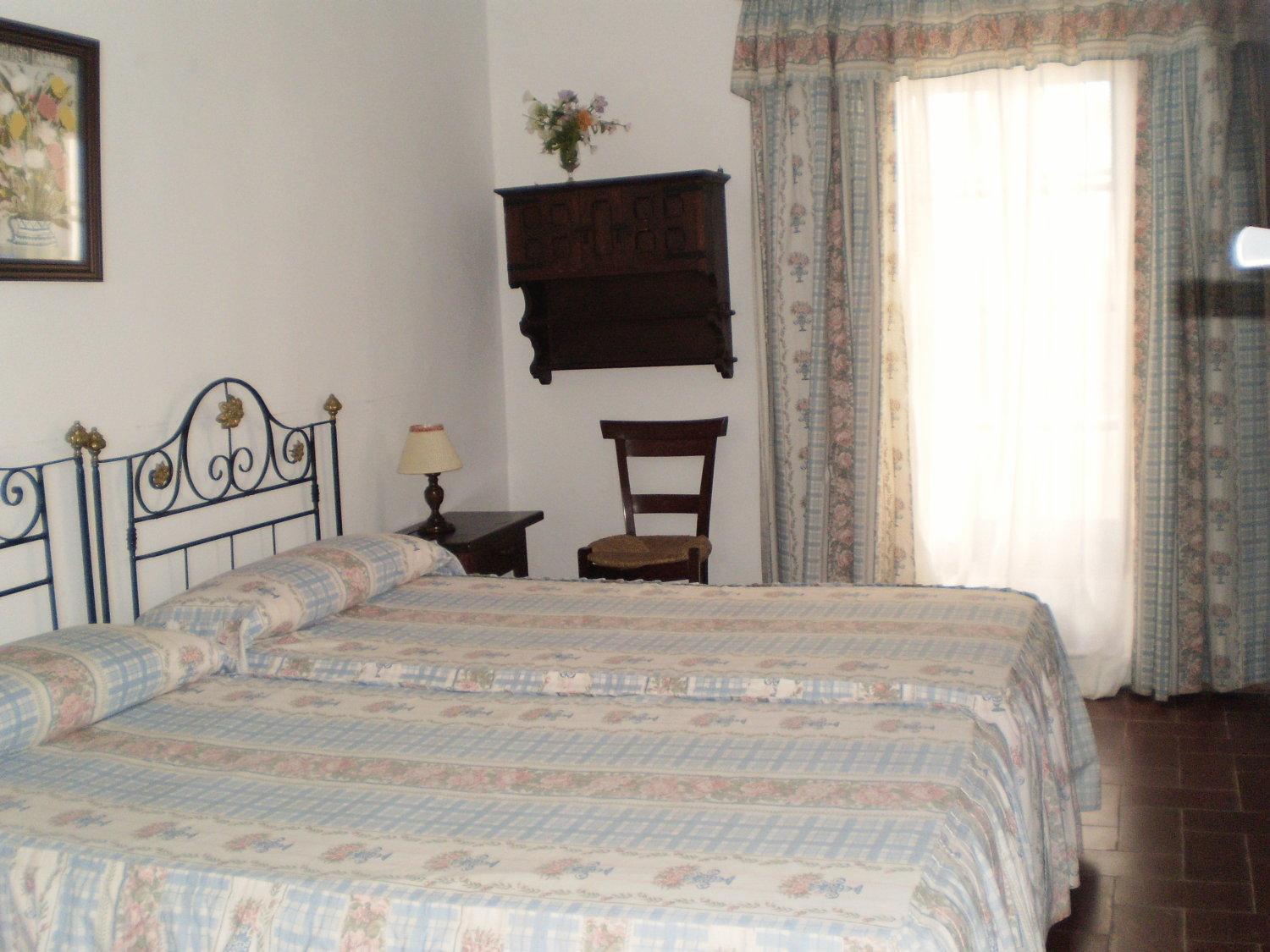 צ'יפיונה Hostal Gran Capitan מראה חיצוני תמונה