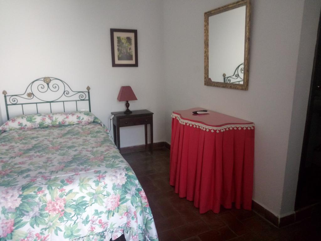 צ'יפיונה Hostal Gran Capitan מראה חיצוני תמונה