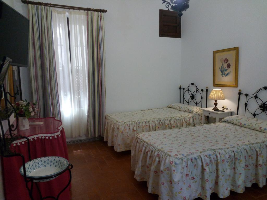 צ'יפיונה Hostal Gran Capitan מראה חיצוני תמונה